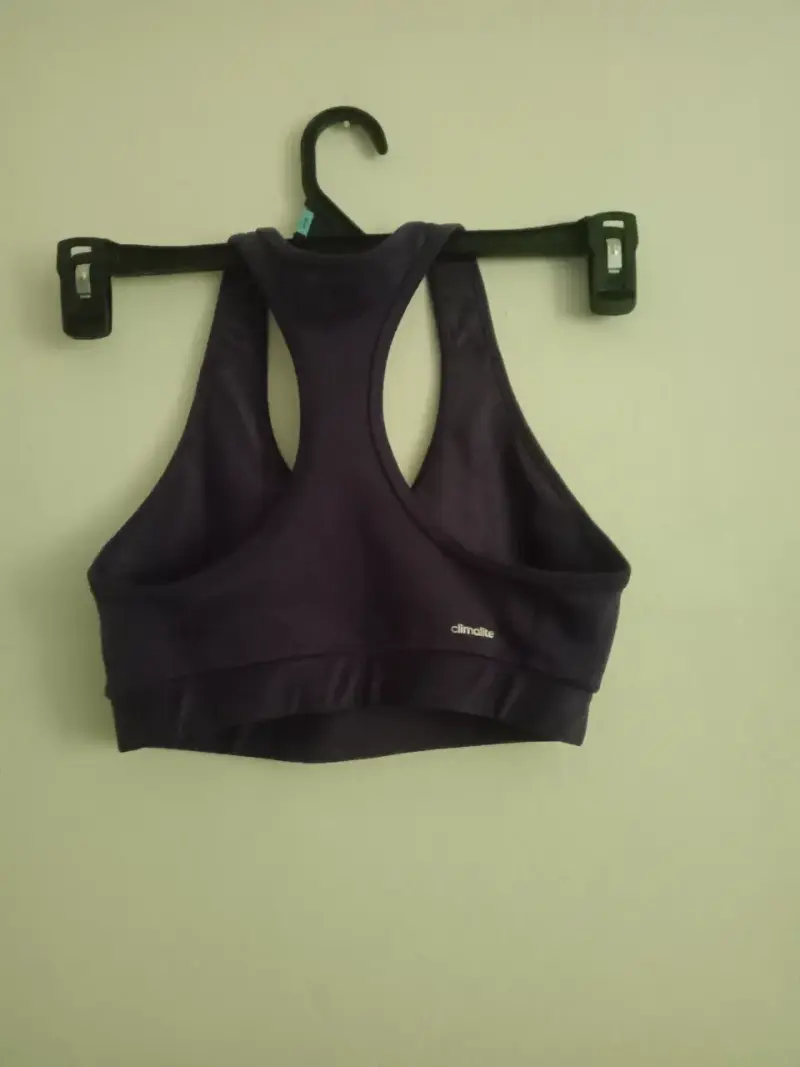 Top deportivo Adidas morado para mujer - 2