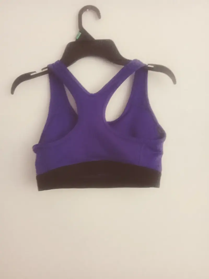 Top deportivo Nike morado para mujer - 2