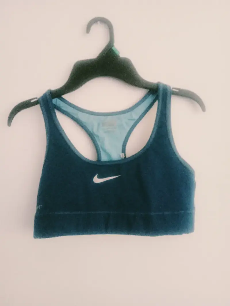 Top deportivo Nike verde petróleo para mujer - 1