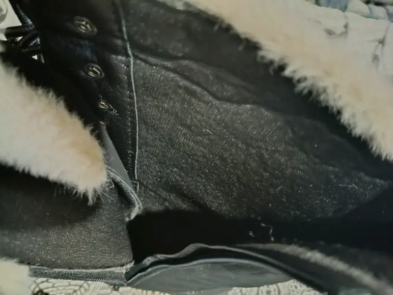 Botas negras con forro de lana - 5