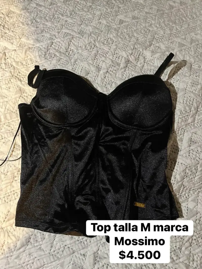Top negro talla M marca Mossimo