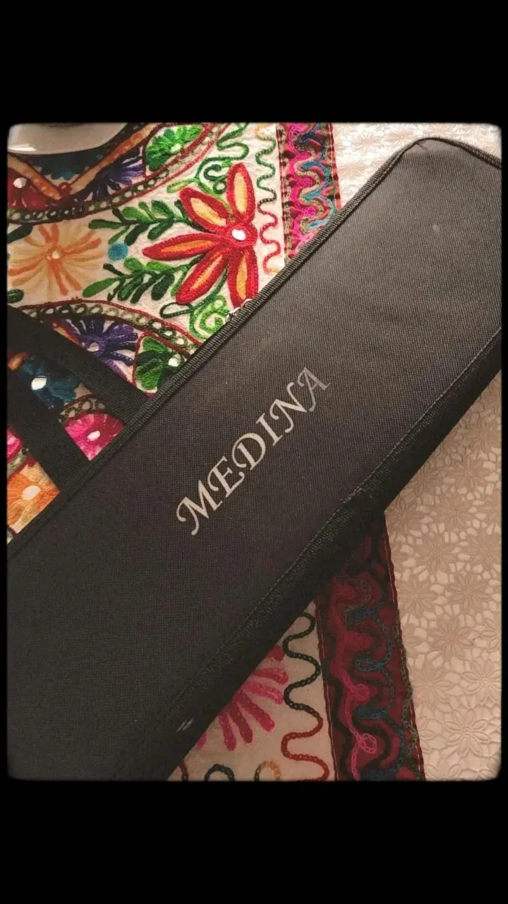 instrumento musical Medina con estuche - 1