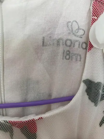 Vestido infantil floral con detalles de perlas - miniatura 3