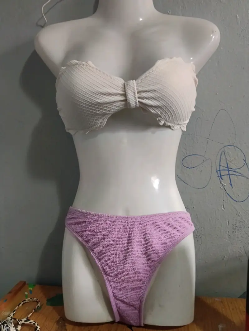 Bikini bandeau naranja y estampado leopardo - 4