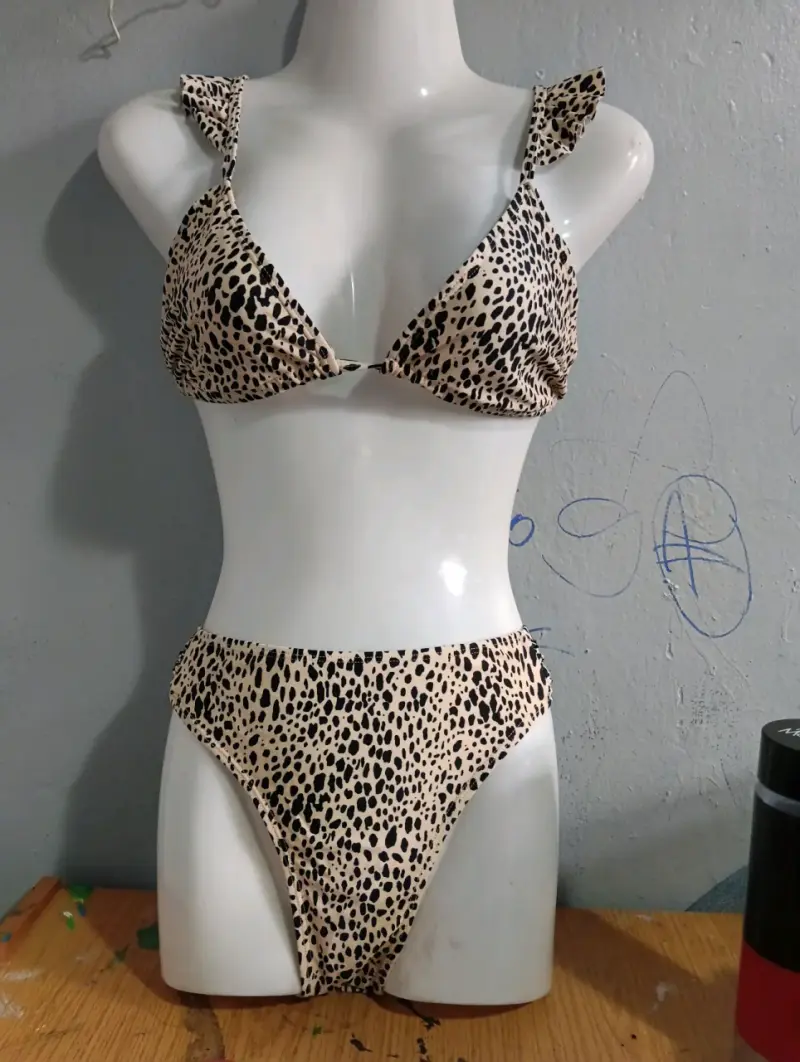 Bikini bandeau naranja y estampado leopardo - 5