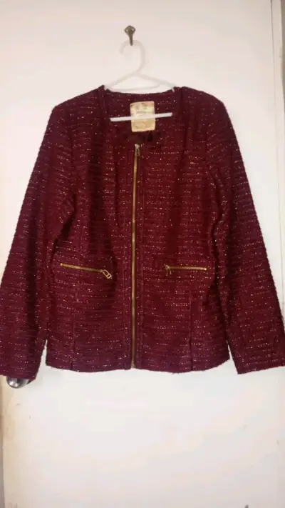 Blazer talla M 5000 cada uno y lo otro x 5000 cada - miniatura 5