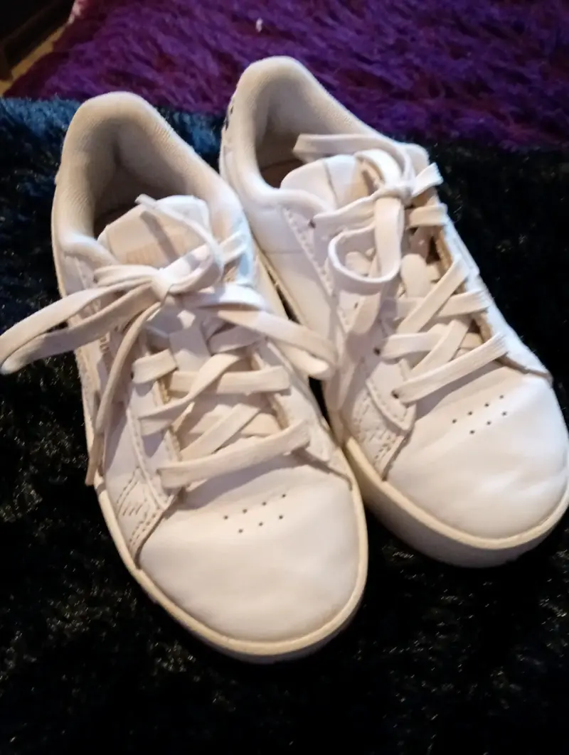 Zapatillas deportivas blancas con diseño animal print - 2