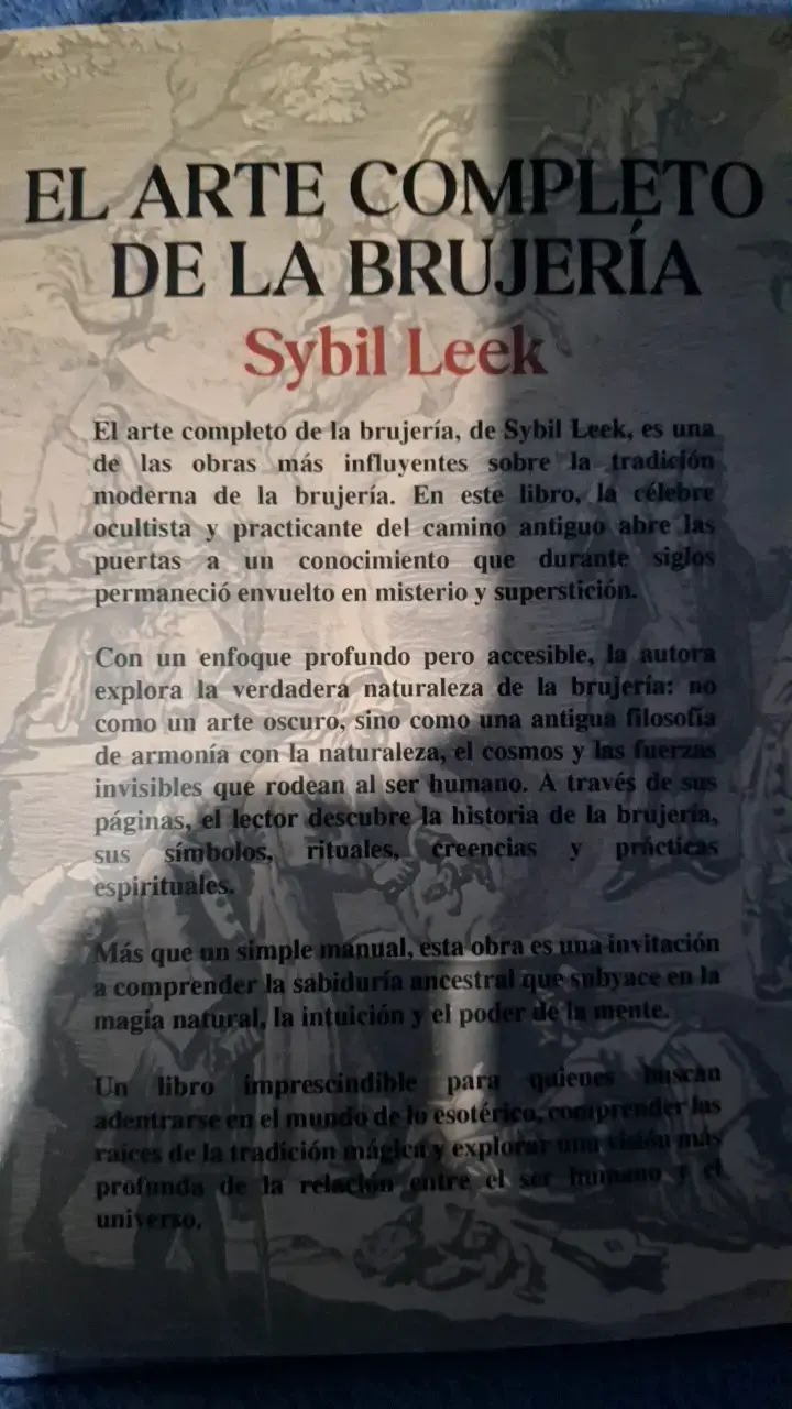 Libro 'El Arte Completo de la Brujería' de Sybil Leek - 2