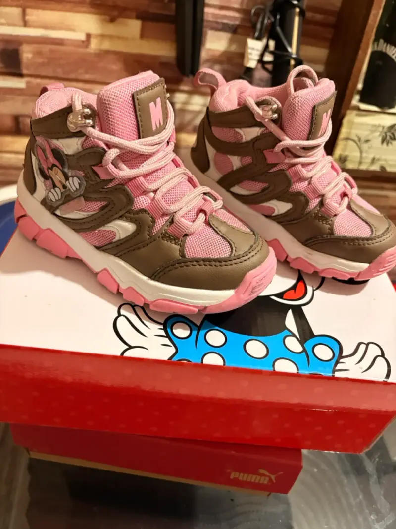 Zapatillas infantiles Minnie Mouse rosadas - 1