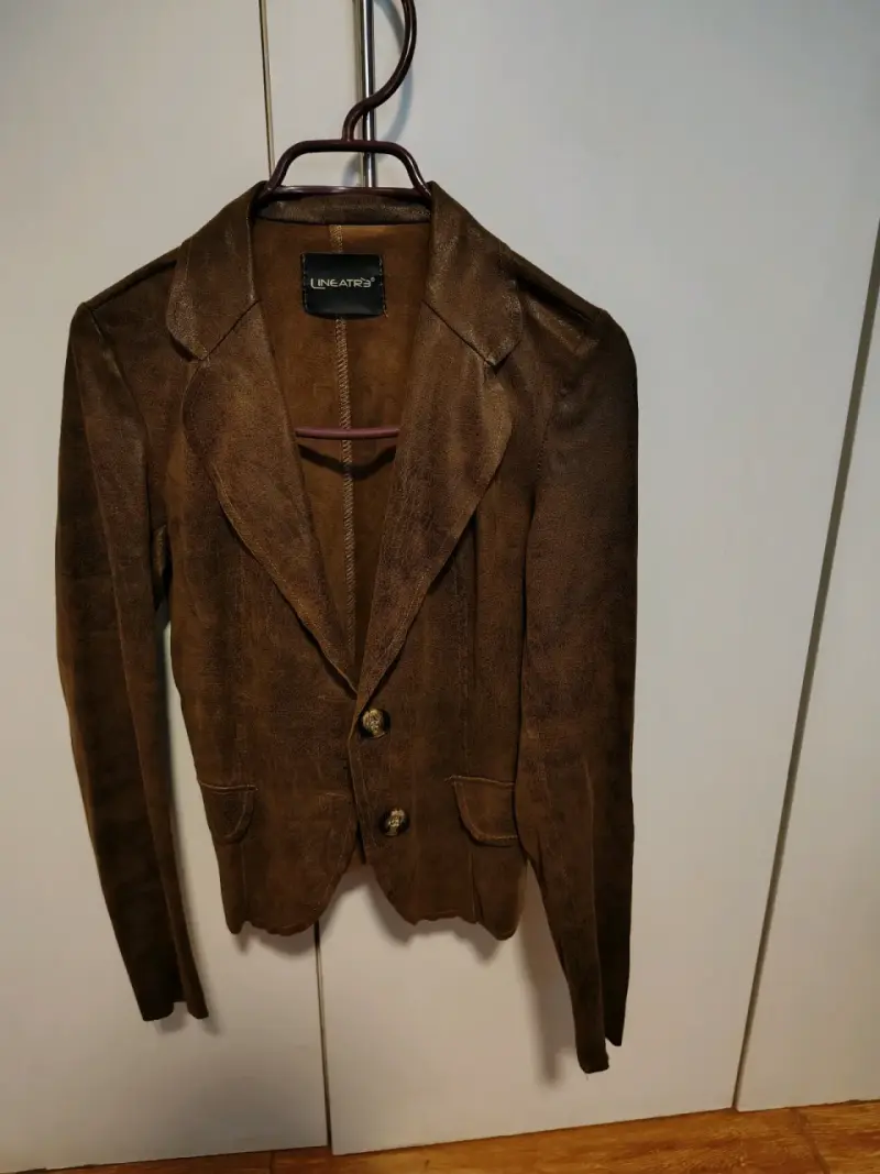 Blazer marrón Lineatre elegante