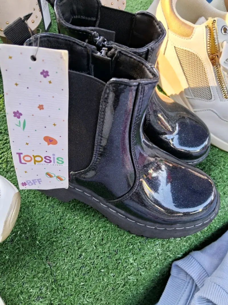 Botines negros de charol Topsis para niña