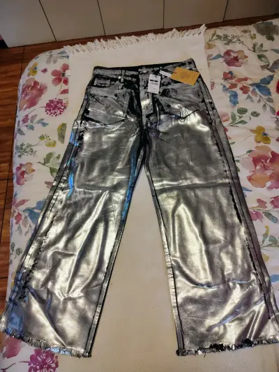 Pantalón metálico Cecilia Bolocco talla 44 - miniatura 3