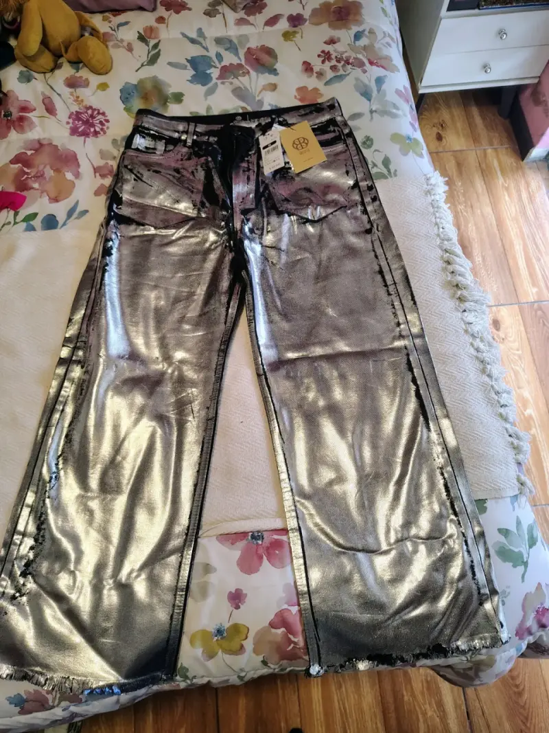 Pantalón metálico Cecilia Bolocco talla 44 - 5