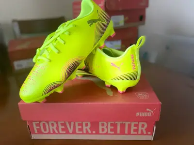 Zapatillas de fútbol Puma amarillas - miniatura 3