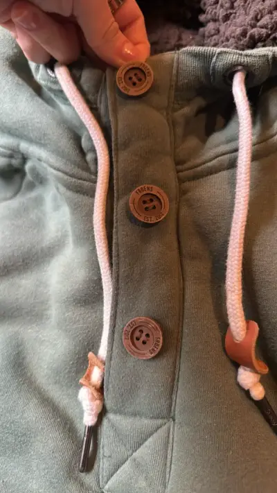 Polerón verde Froens con gorro y botones - miniatura 4