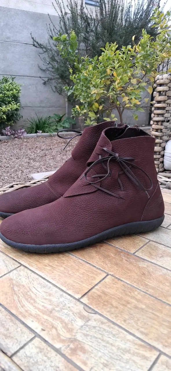 BOTIN DE CUERO LOINTS OF HOLLAND - 1
