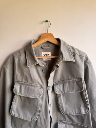 Chaqueta Zara talla XS da para M con bolsillos - miniatura 2