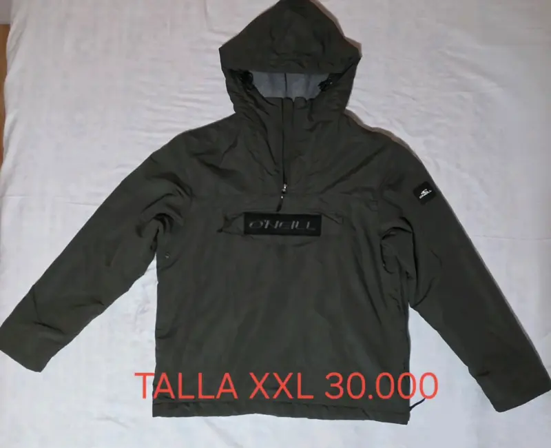 Chaqueta O'Neill con capucha verde