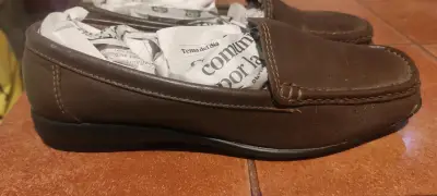 Mocasines de cuero marrón para mujer - miniatura 1