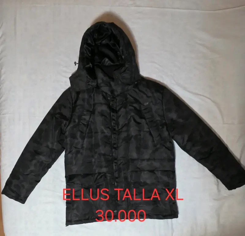 Chaqueta Ellus camuflada con capucha XL