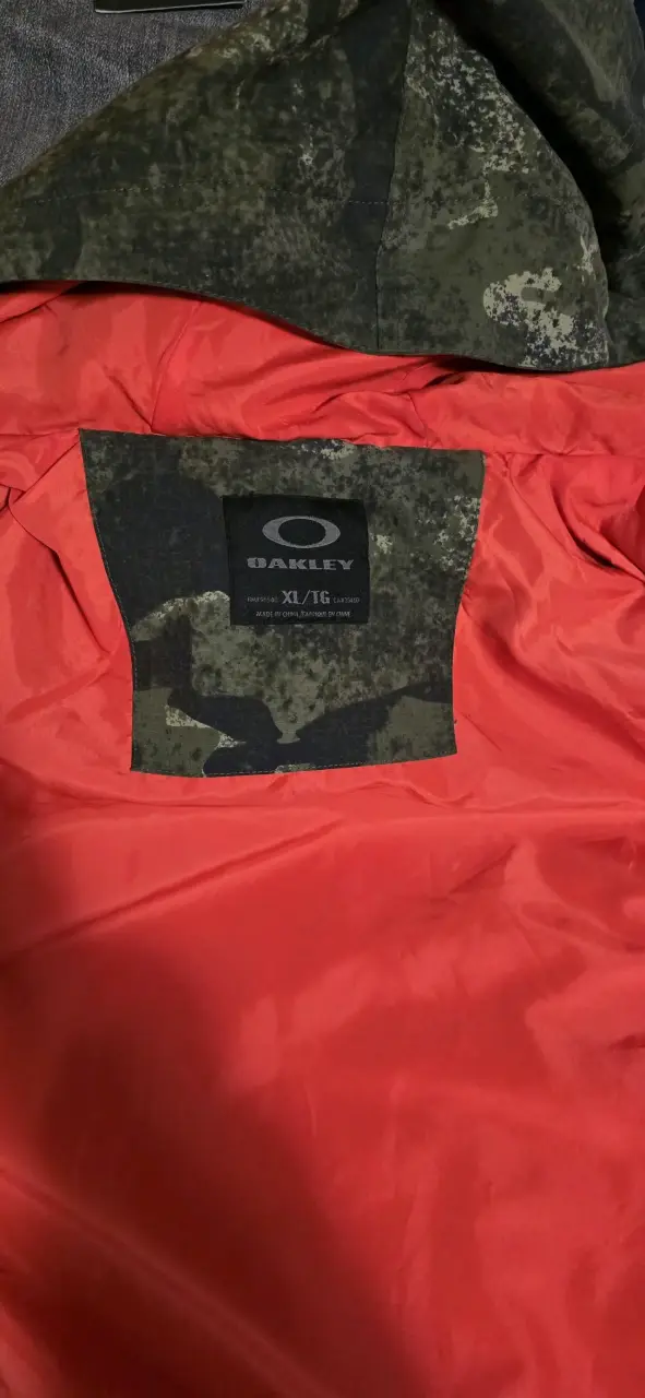 Chaqueta Oakley camuflaje talla XL - 3