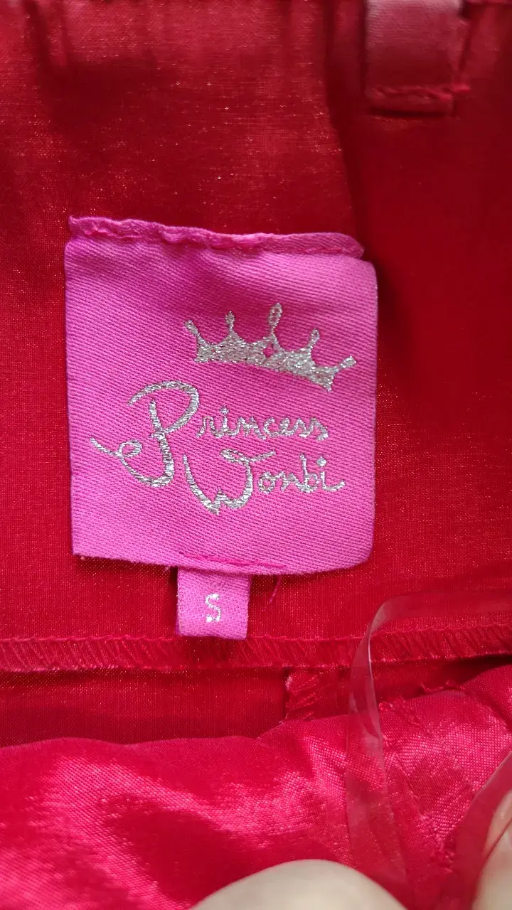 Vestido de fiesta rojo con detalle floral - 4