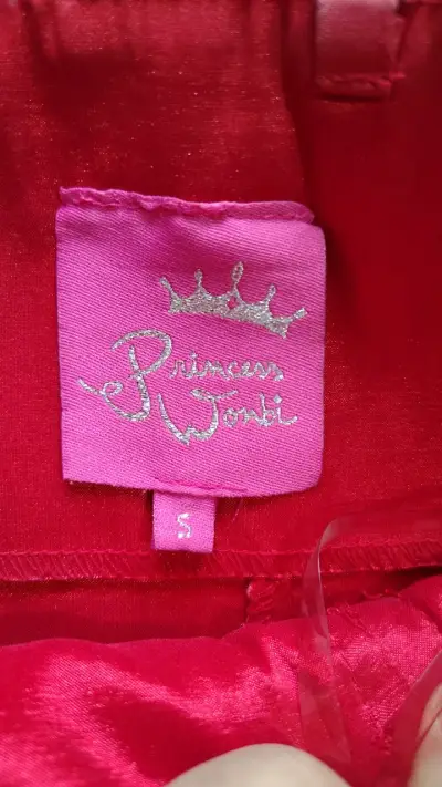 Vestido de fiesta rojo con detalle floral - miniatura 4