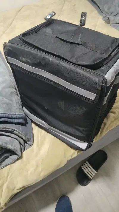 Bolso térmico de reparto negro - miniatura 1