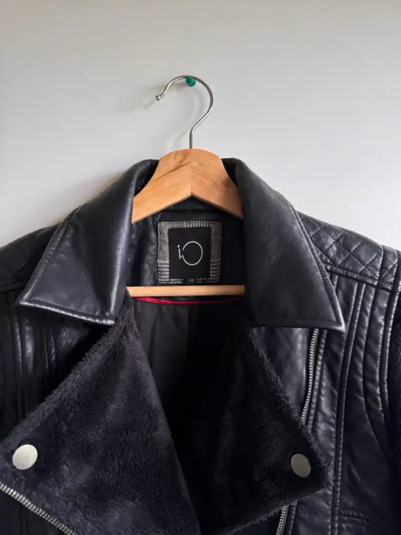 Chaqueta iO talla S negra estilo biker - 2