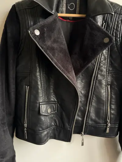 Chaqueta iO talla S negra estilo biker - miniatura 3
