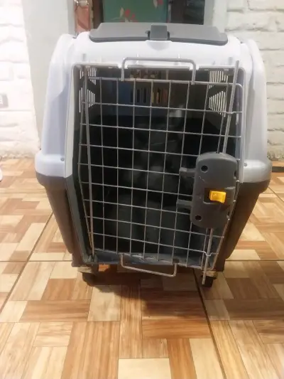 Transportadora de mascotas Skudo mediana - miniatura 2