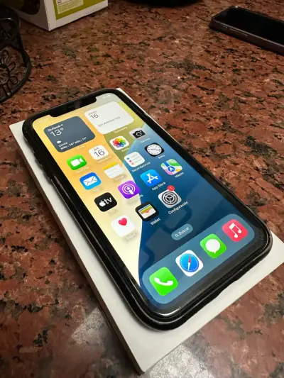 iPhone 11 64Gb Amarillo - miniatura 2