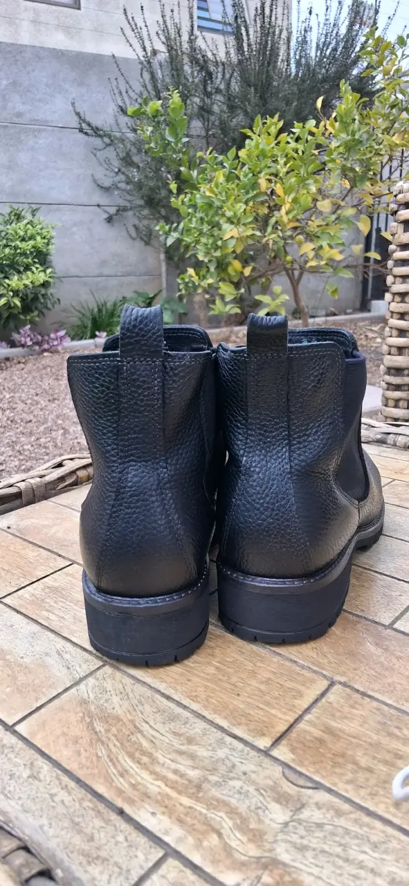 BOTINES ESTILO CHELSEA CUERO GRANULADO ECCO 40 - 5