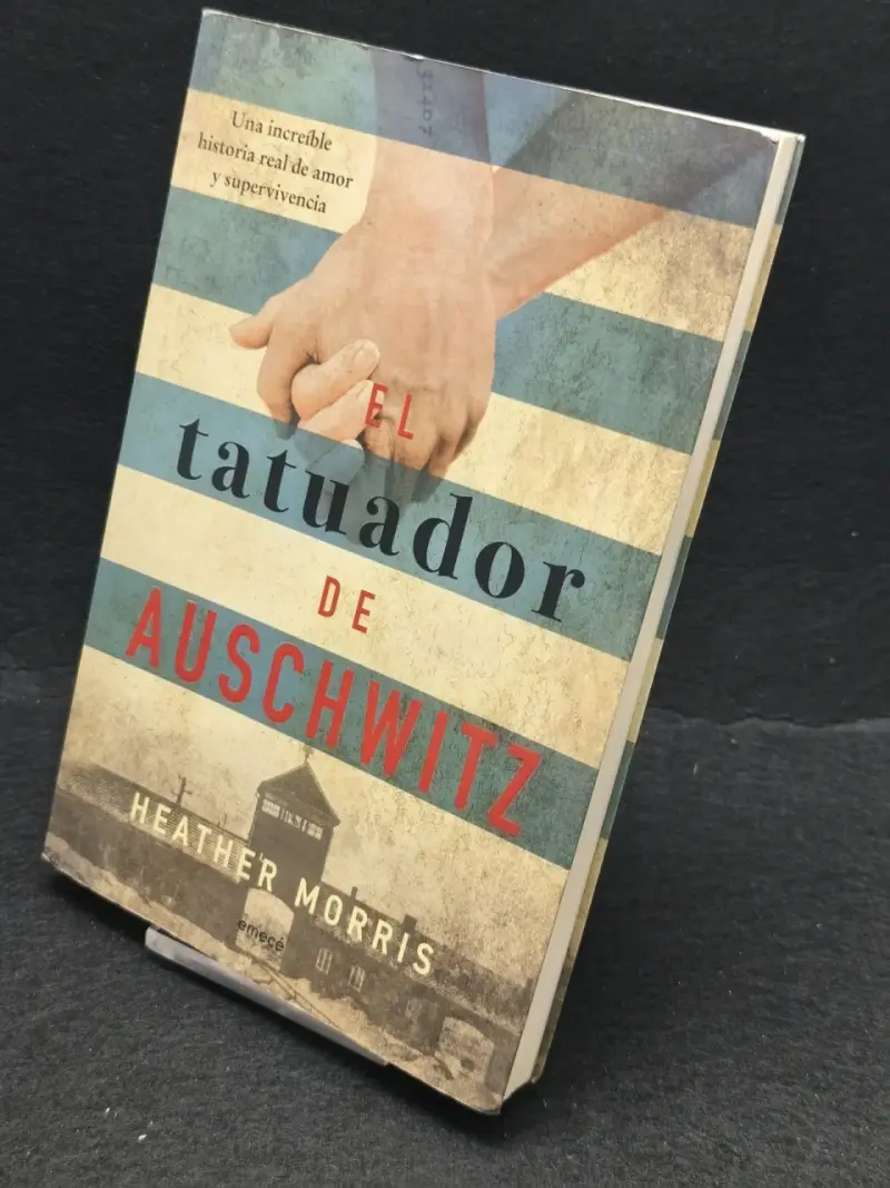 Libro 'El tatuador de Auschwitz' de Heather Morris - 3
