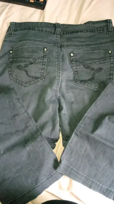 Jeans negros para mujer - miniatura 3