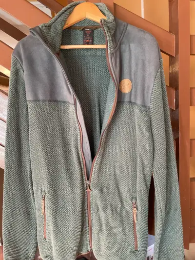 Chaqueta Lippi y poleron Haka para hombre - miniatura 4