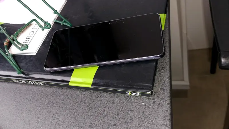 Samsung Galaxy S21 en buen estado - 3