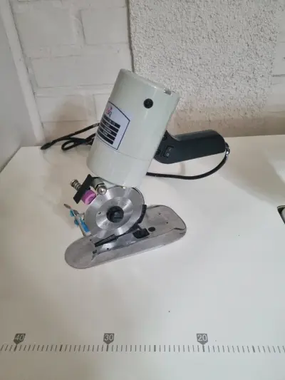 Cortadora de tela eléctrica RS-90 - miniatura 4
