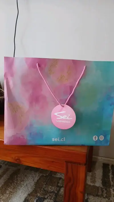 Cartera beige de cuero sintético Sei - miniatura 3