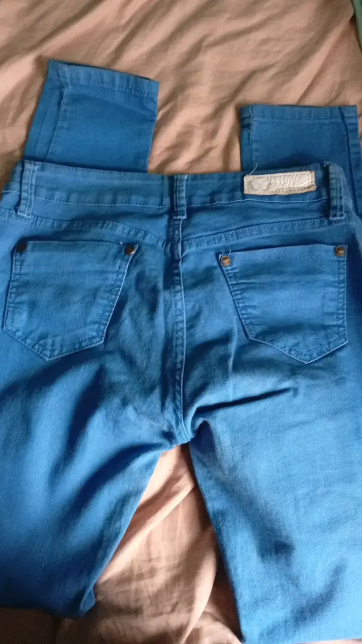 Jeans azules para mujer en buen estado - 4