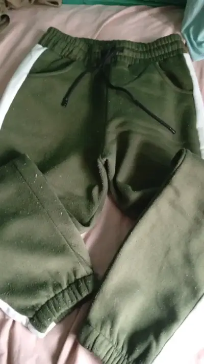 Buzo deportivos verde oliva para hombre - miniatura 2
