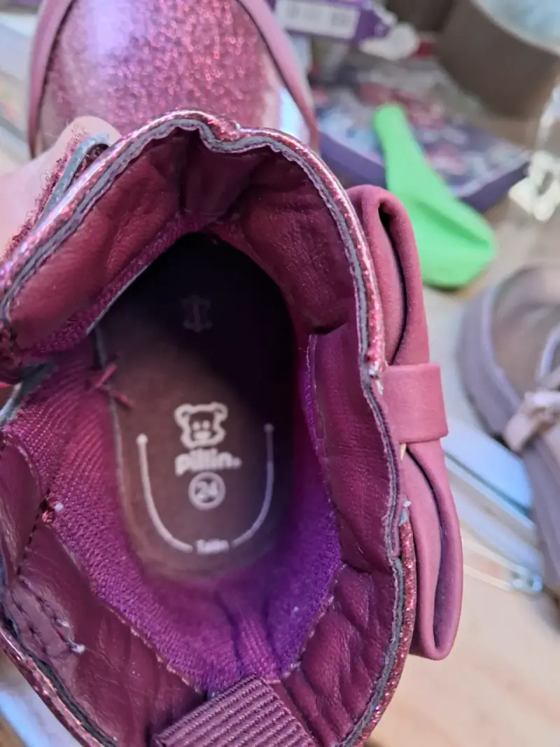 Botines infantiles rosados con brillo Pillin - 1