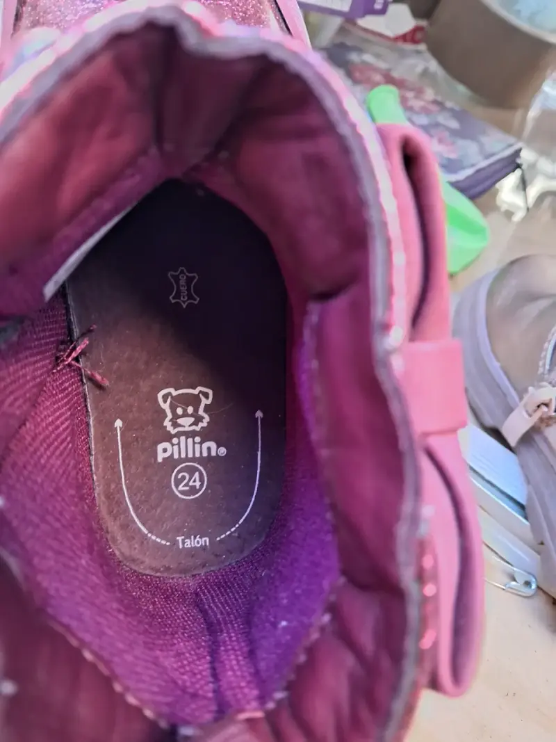 Botines infantiles rosados con brillo Pillin - 3