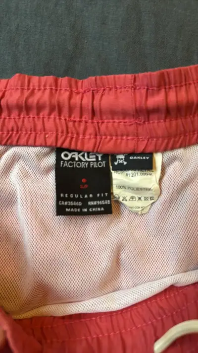 Traje de baño rojo para hombre - miniatura 3