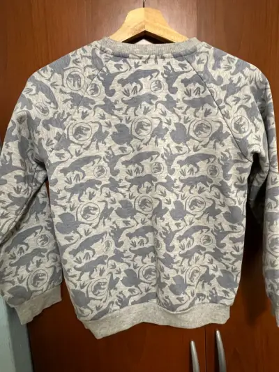 Polerón Jurassic World gris estampado niño t. 10 - miniatura 3