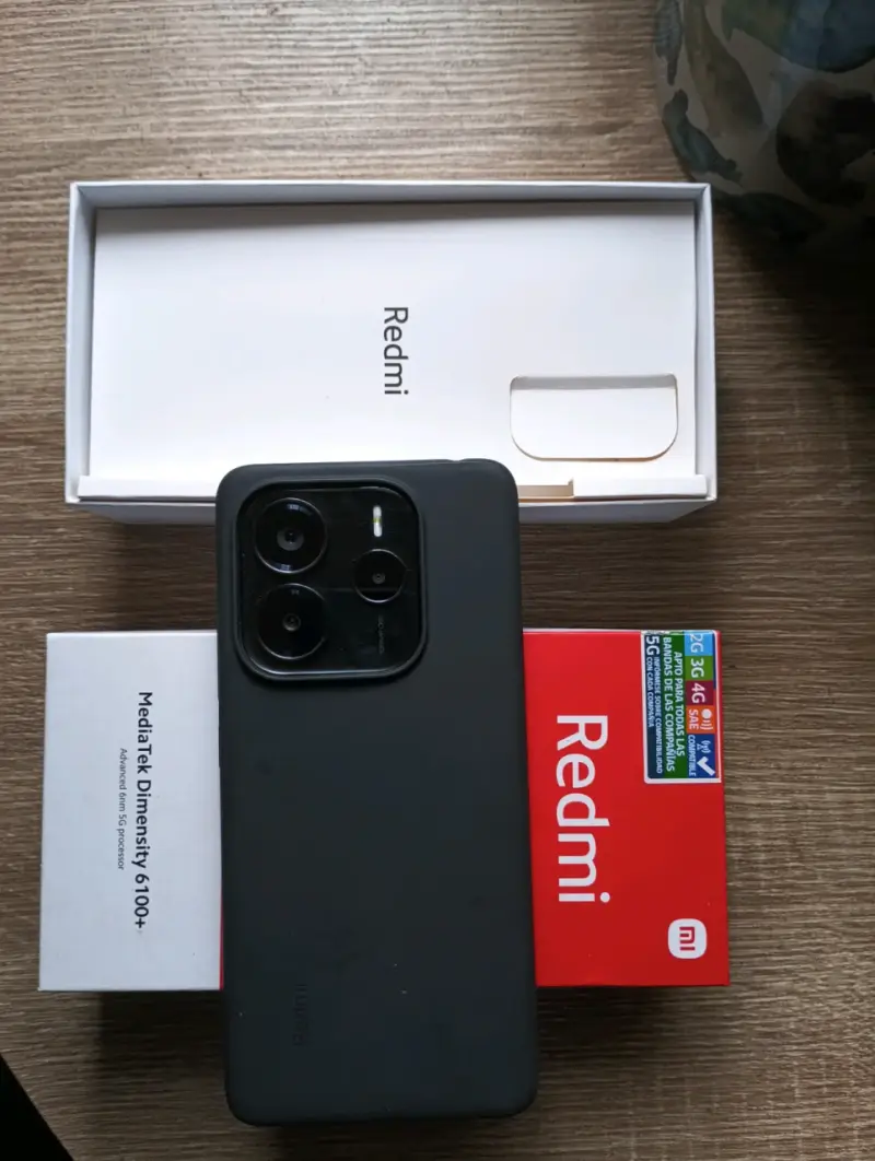 Smartphone Redmi con MediaTek Dimensity 6100+ - 1