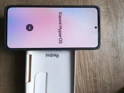 Smartphone Redmi con MediaTek Dimensity 6100+ - miniatura 4