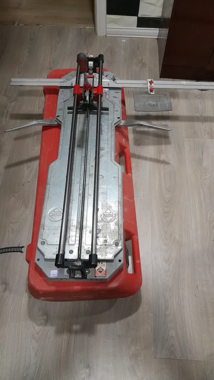 Cortadora de cerámica Rubi TX - 1