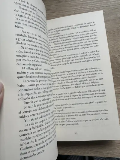 Libro 'Etéreo' de Joana Marcús - miniatura 3