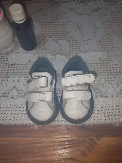 Zapatillas rosadas para niña con lunares - miniatura 6